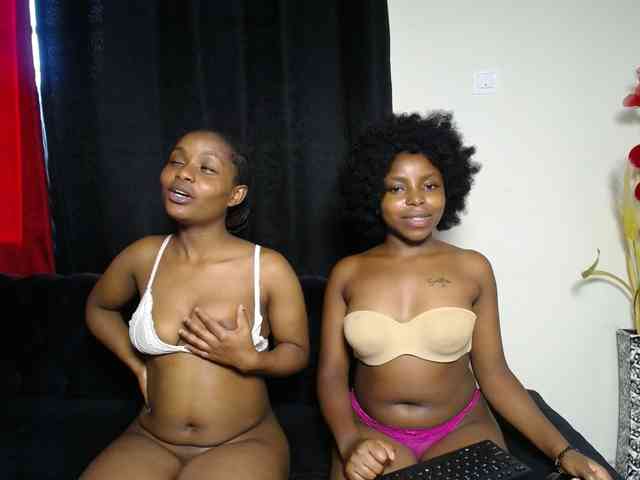 SexyEbonyZ webcam