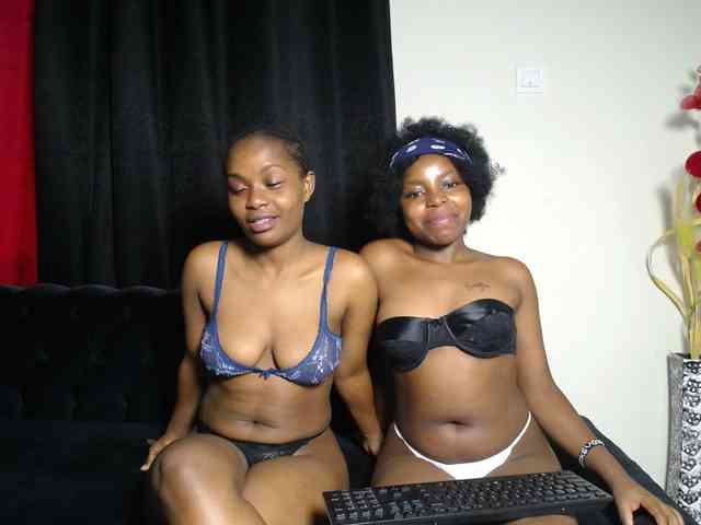 SexyEbonyZ webcam