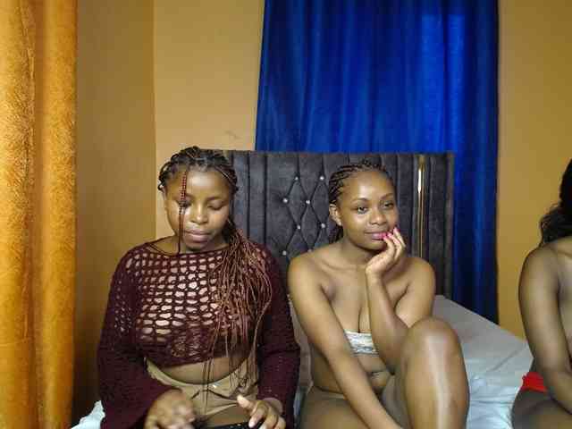 SexyEbonyZ webcam