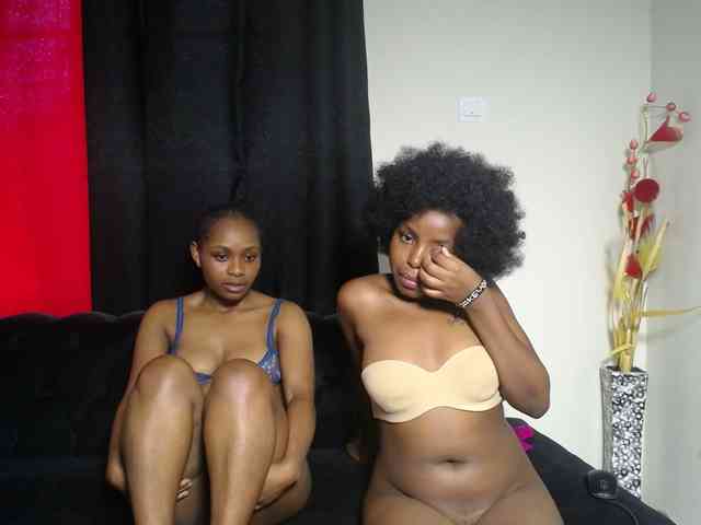 SexyEbonyZ webcam
