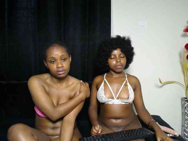 SexyEbonyZ webcam