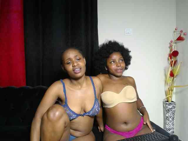 SexyEbonyZ webcam
