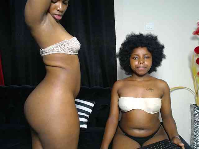 SexyEbonyZ webcam