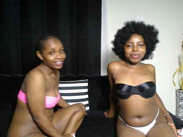 SexyEbonyZ webcam