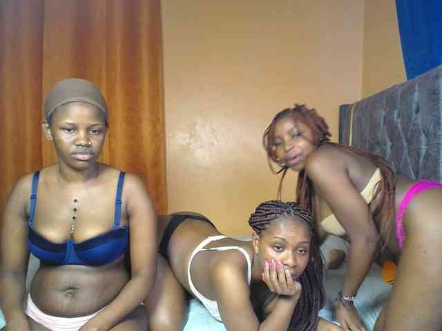 SexyEbonyZ webcam