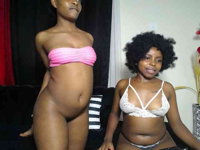 SexyEbonyZ webcam