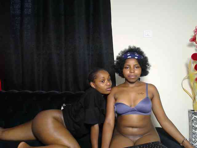 SexyEbonyZ webcam