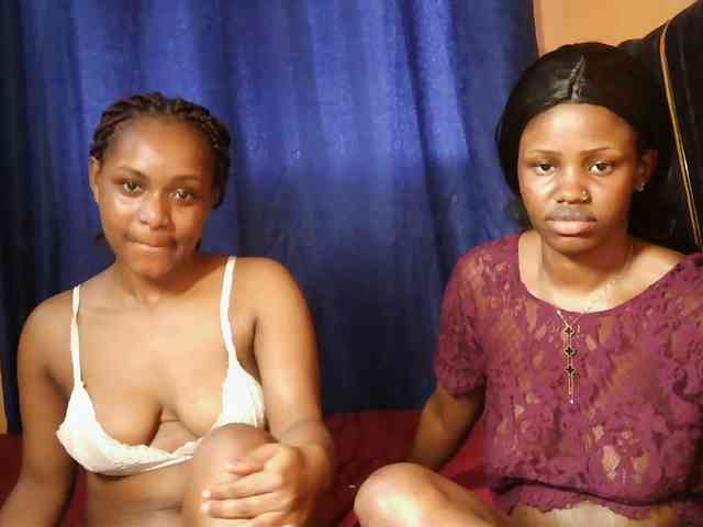 SexyEbonyZ webcam