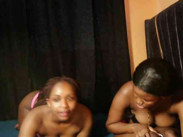SexyEbonyZ webcam
