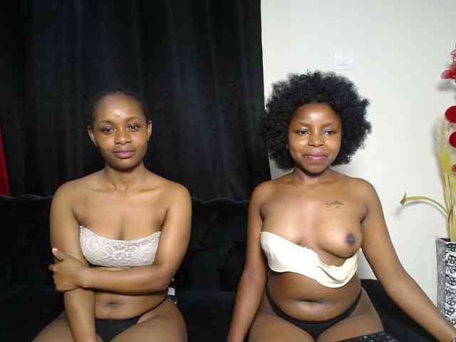 SexyEbonyZ webcam