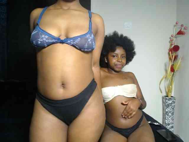 SexyEbonyZ webcam