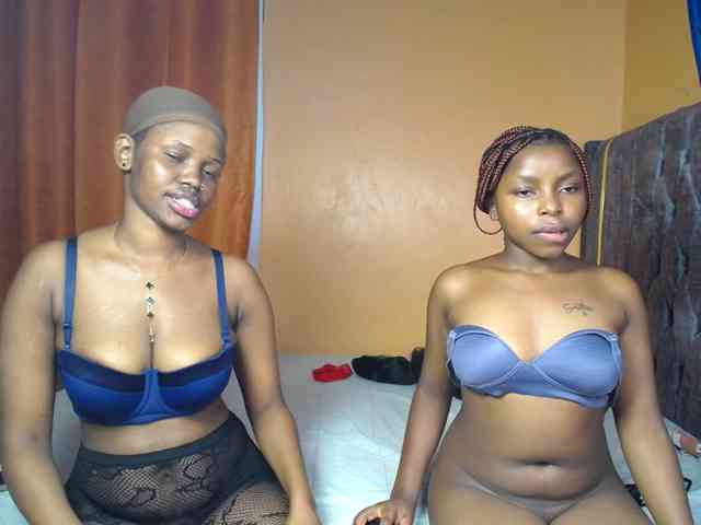 SexyEbonyZ webcam