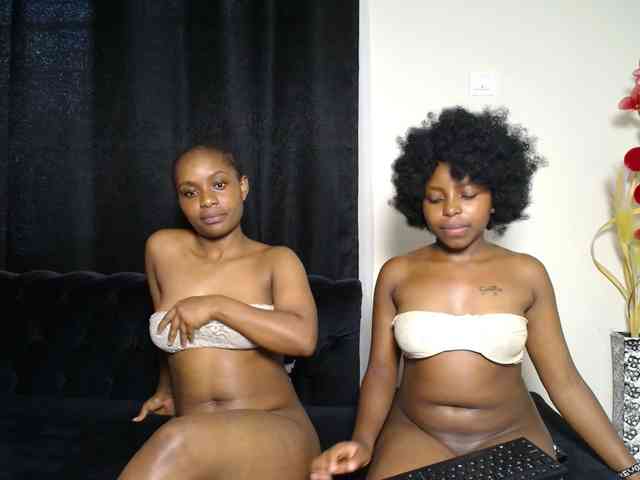 SexyEbonyZ webcam