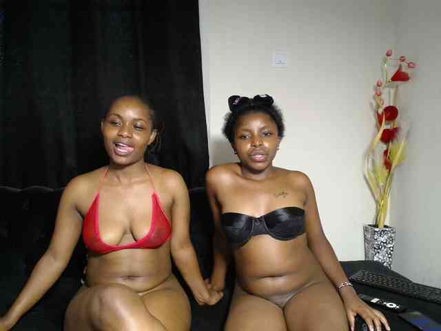 SexyEbonyZ webcam
