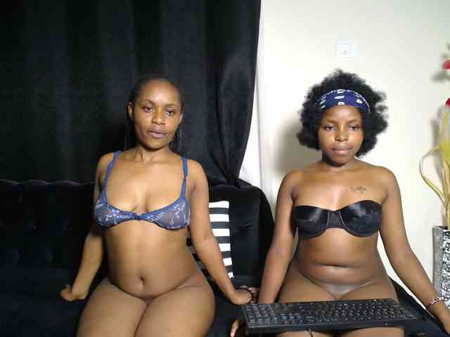 SexyEbonyZ webcam