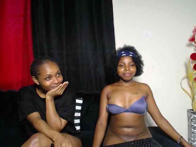 SexyEbonyZ webcam