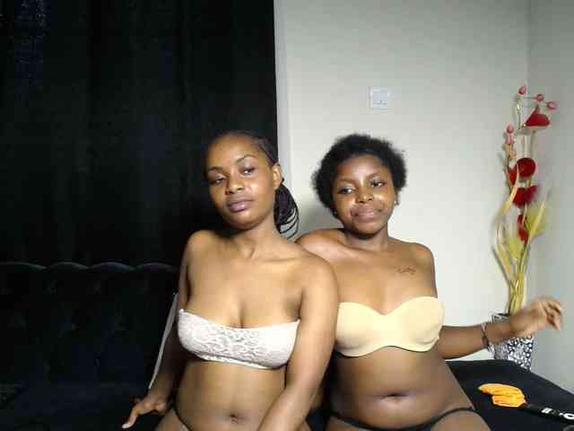 SexyEbonyZ webcam