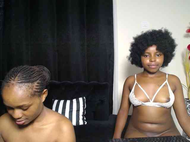 SexyEbonyZ webcam