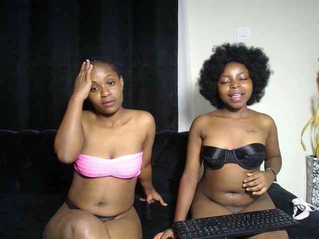 SexyEbonyZ webcam