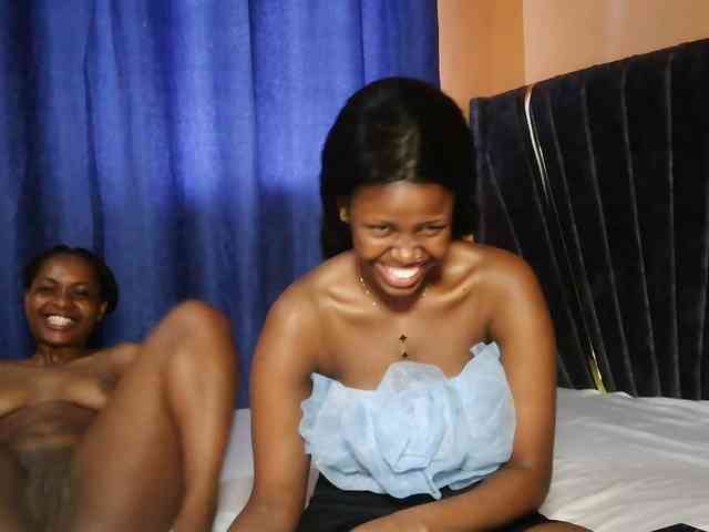 SexyEbonyZ webcam