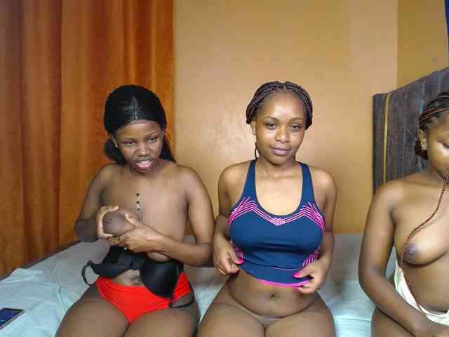 SexyEbonyZ webcam