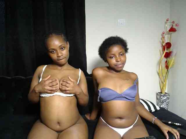 SexyEbonyZ webcam