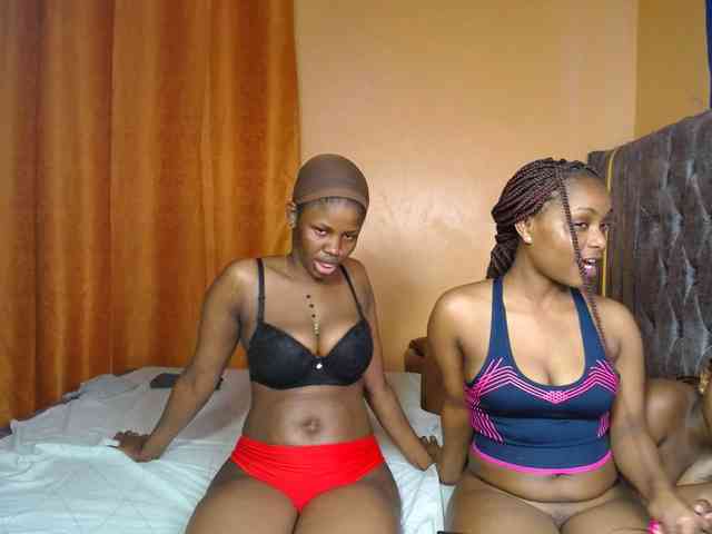 SexyEbonyZ webcam