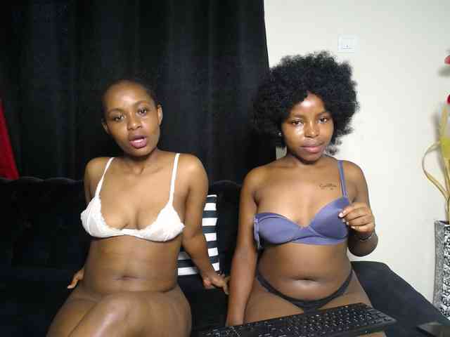 SexyEbonyZ webcam