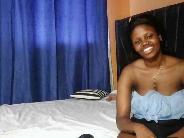 SexyEbonyZ webcam