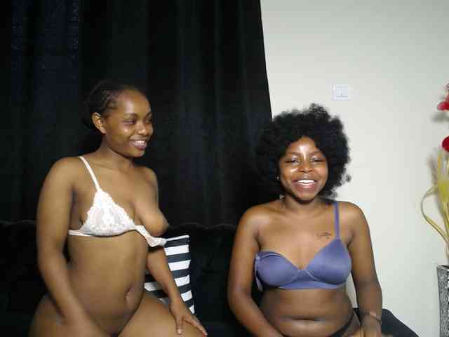 SexyEbonyZ webcam