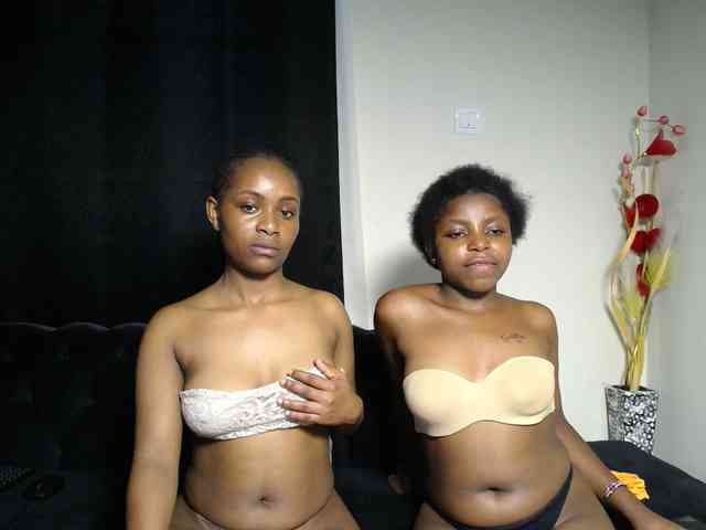SexyEbonyZ webcam