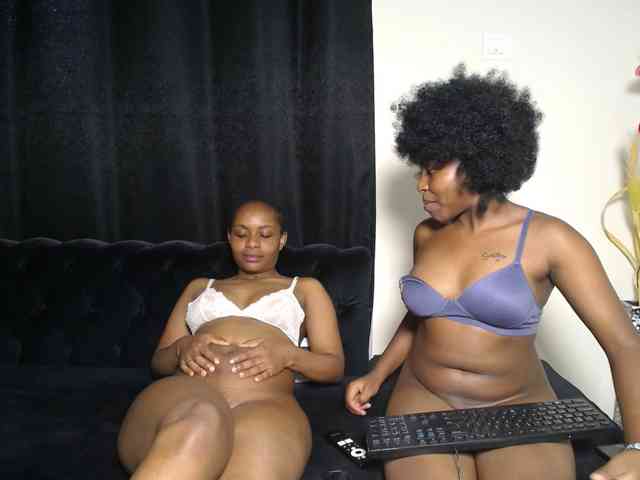SexyEbonyZ webcam