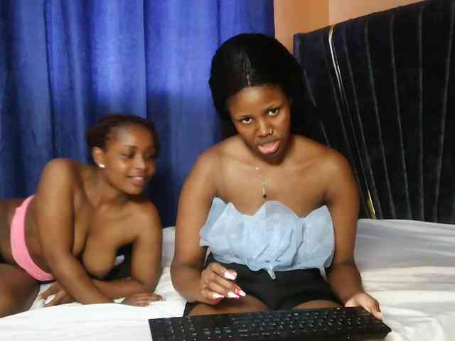 SexyEbonyZ webcam