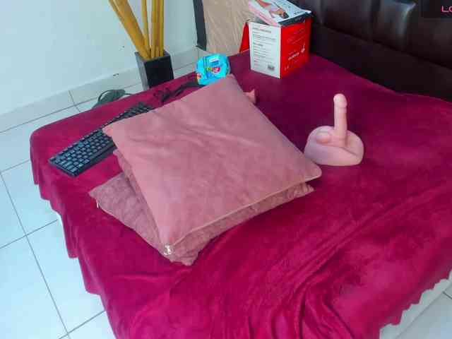 alanabonny webcam