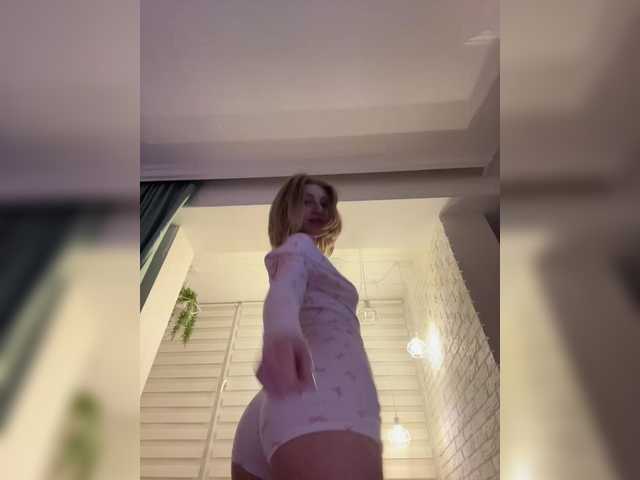 ViviRoss's BongaCams show and profile