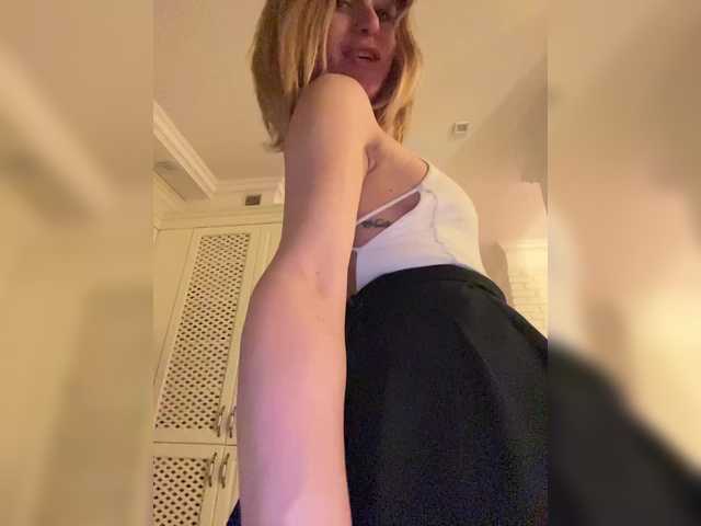 ViviRoss's BongaCams show and profile