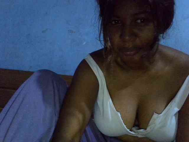 HardsexLove69 webcam