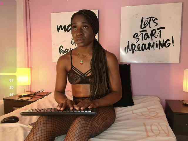 TracyDavis webcam