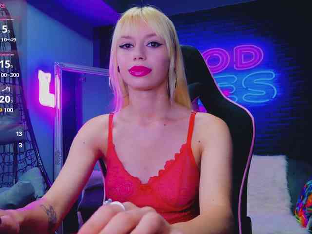 AlessiaCroft webcam