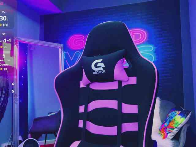 AlessiaCroft webcam