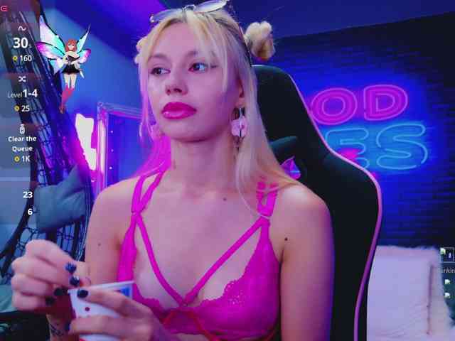 AlessiaCroft's webcam live show