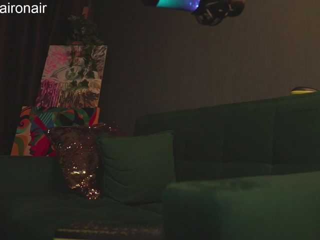 MiraWair's BongaCams show and profile