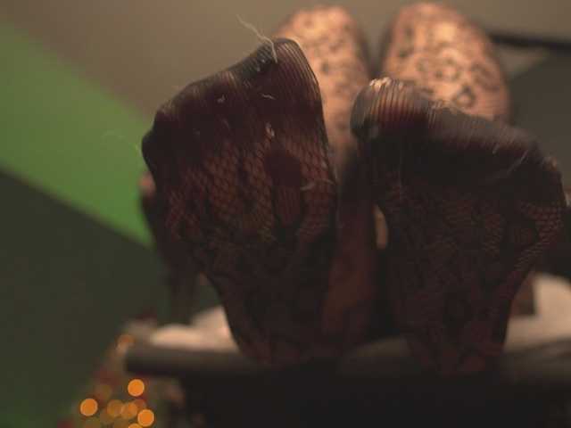 MiraWair's BongaCams show and profile