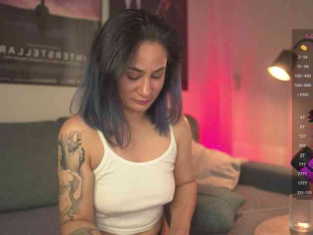 MiraWair Live Webcam on BongaCams