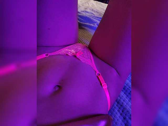 -MiaMurr-'s BongaCams show and profile