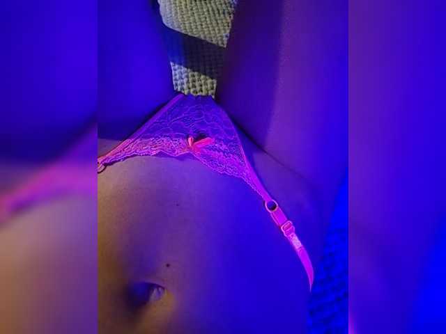 -MiaMurr-'s BongaCams show and profile