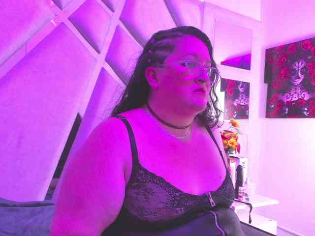 orianadams webcam