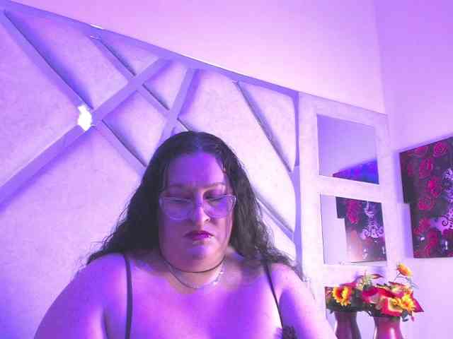 orianadams webcam