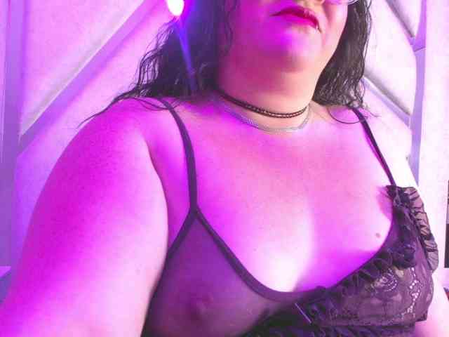 orianadams webcam