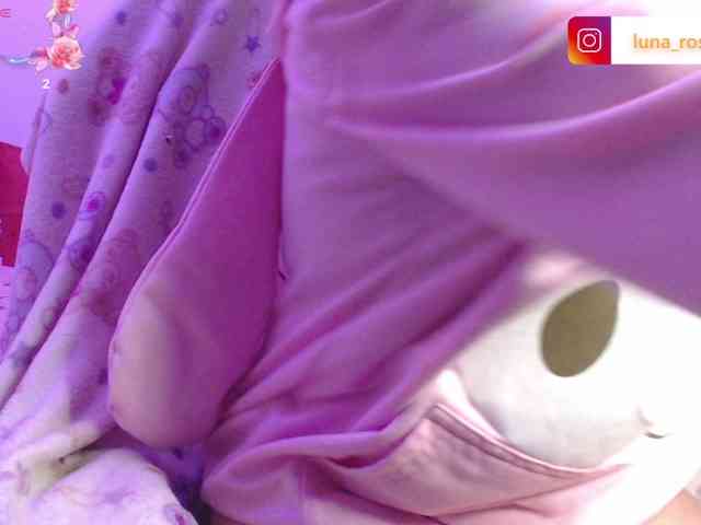 Dollielove webcam